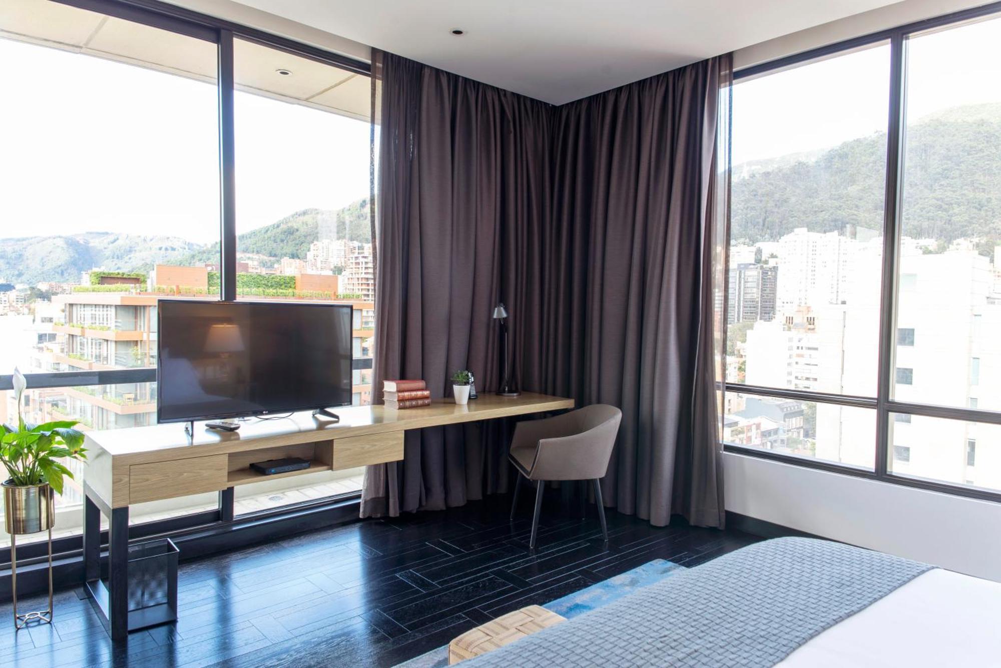 8010 Urban Living- Luxury Home Experience Bogotá Exterior foto