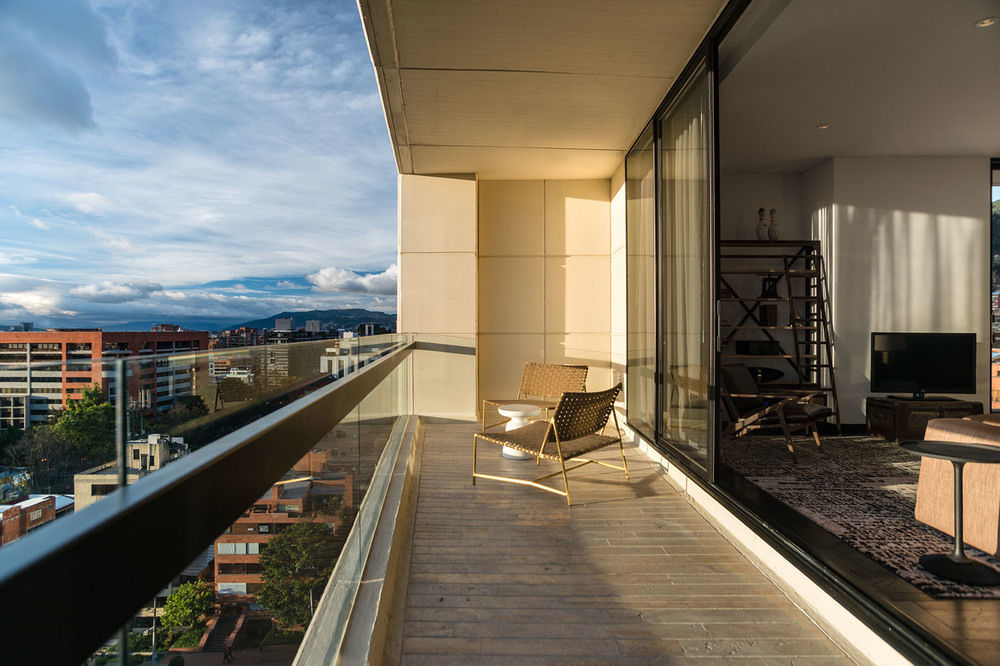 8010 Urban Living- Luxury Home Experience Bogotá Exterior foto